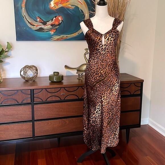 Vintage Hidden Treasures Satin Chemise - Picture 1 of 6